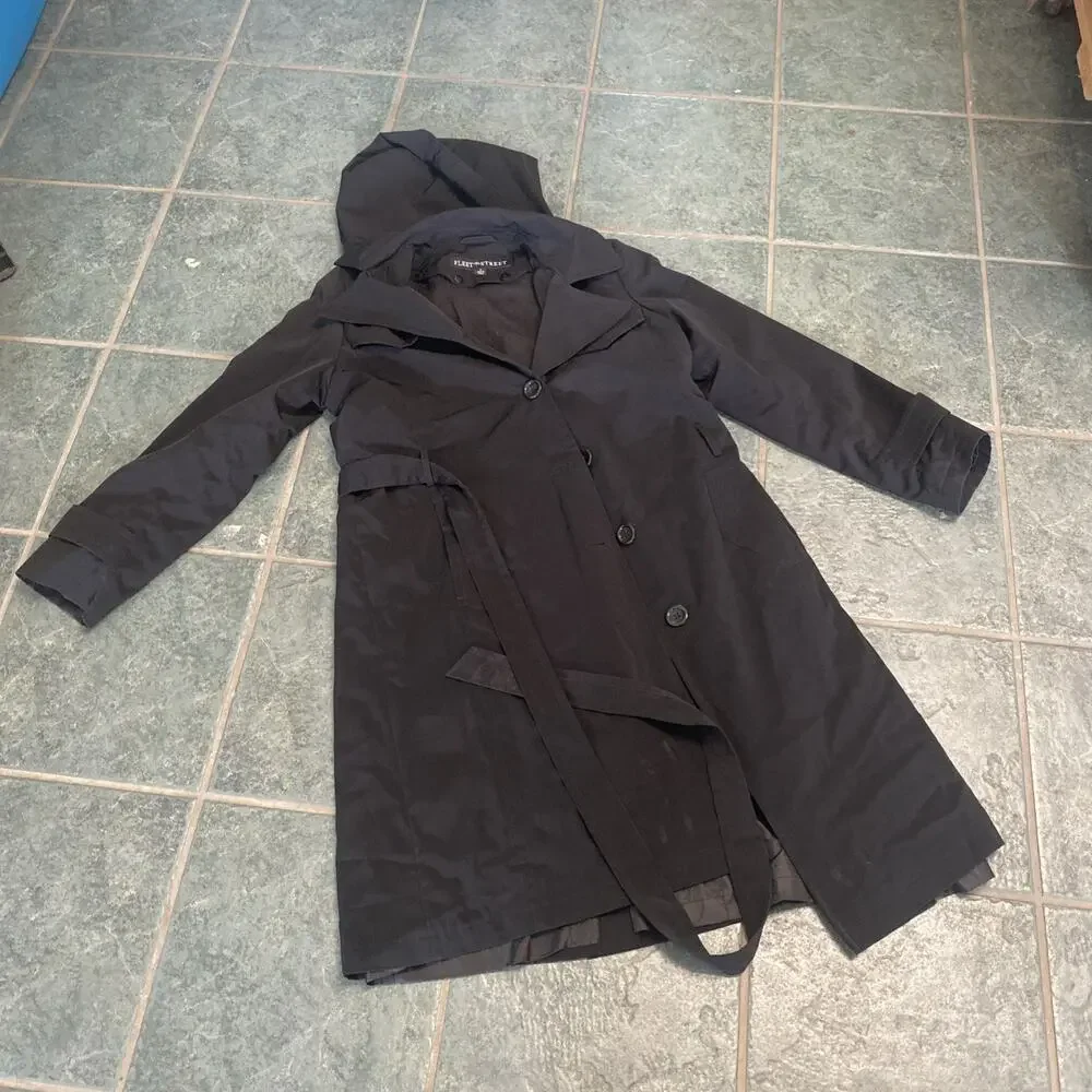 C22 Fleet Street Women’s Sz 8 Belted Black Trench Coat